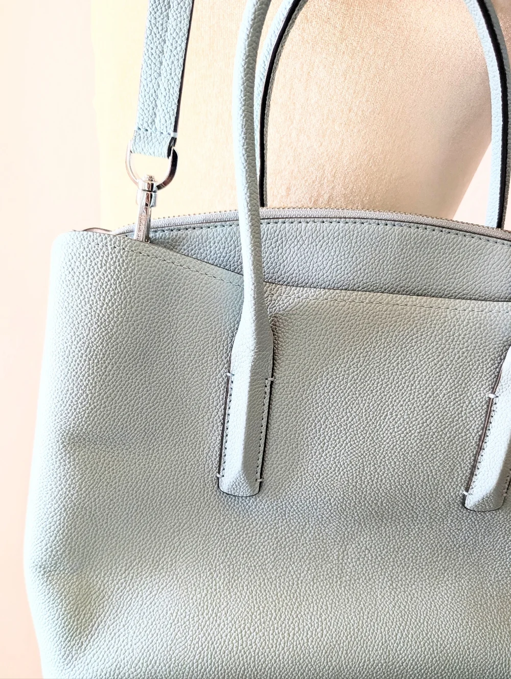 Kate Spade Light Blue Pebbled Leather Tote Purse with Crossbody Strap